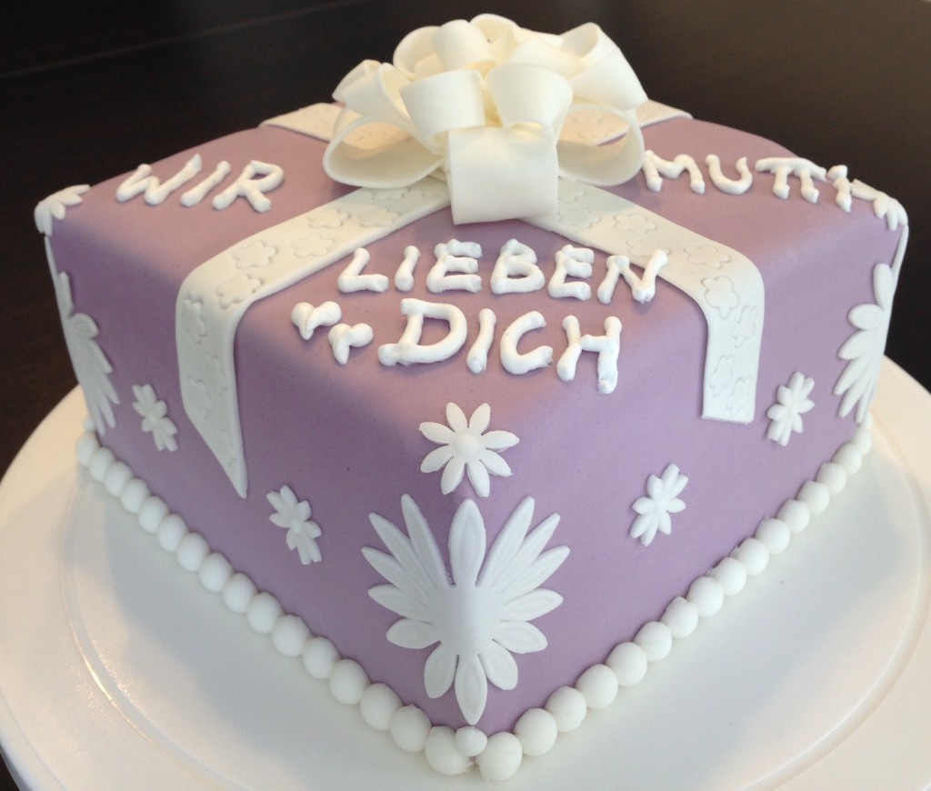 Muttertagskuchen mit Fondant | Mycrafts